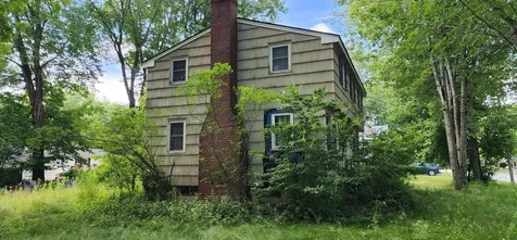 2 Pilgrim Road Westbrook ME 04092