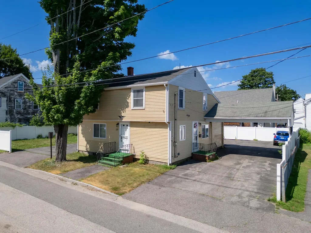 25 Green Street Saco ME 04072