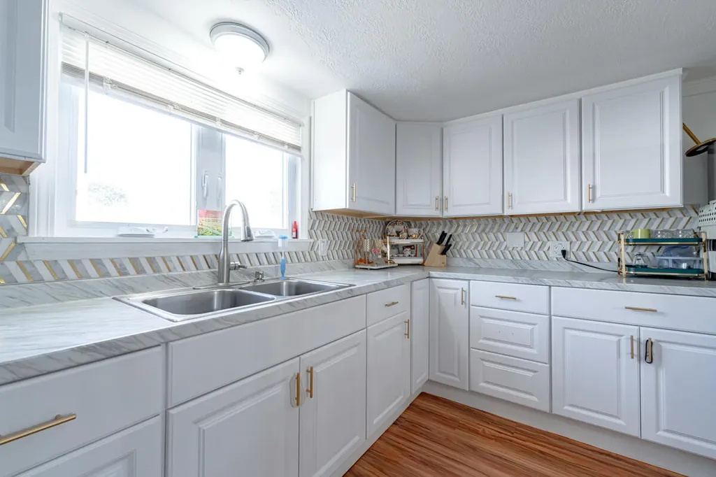 25 Green Street Saco ME 04072