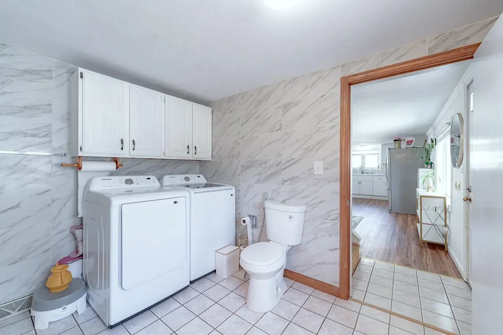 25 Green Street Saco ME 04072