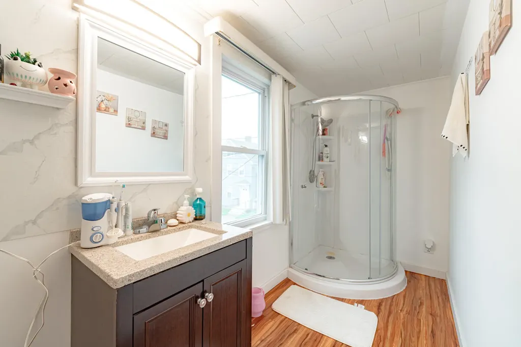 25 Green Street Saco ME 04072