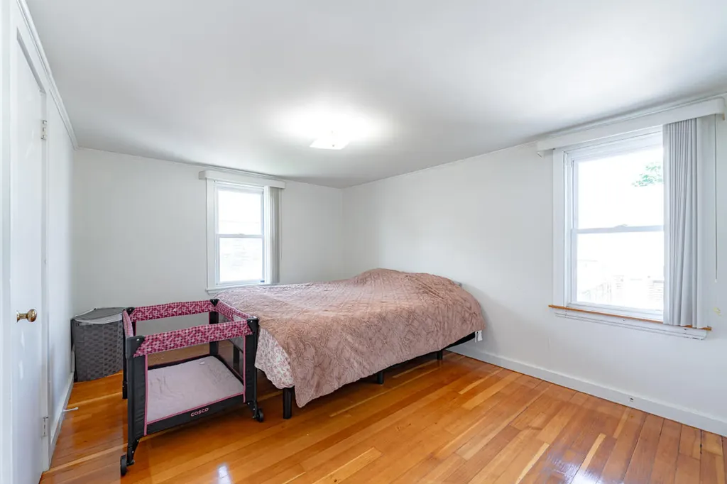 25 Green Street Saco ME 04072