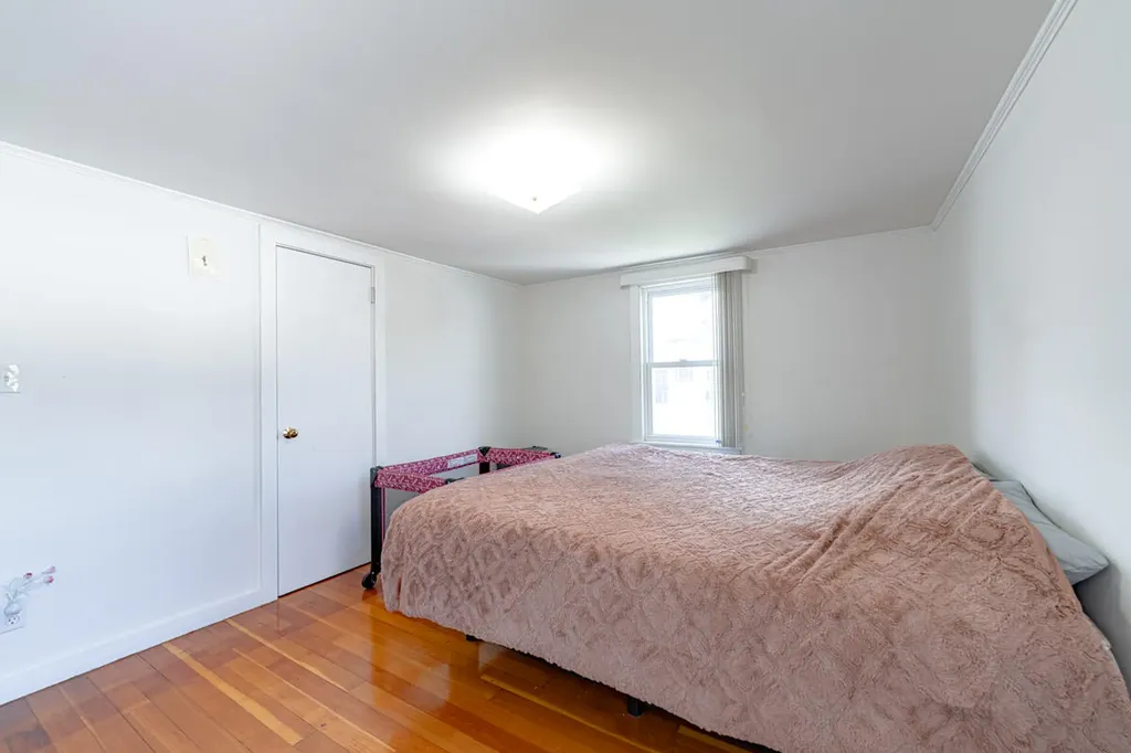 25 Green Street Saco ME 04072