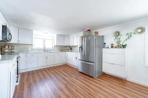 25 Green Street Saco ME 04072