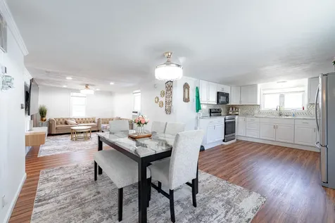 25 Green Street Saco ME 04072