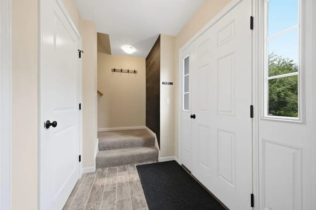 33 Gray Road Cumberland ME 04021