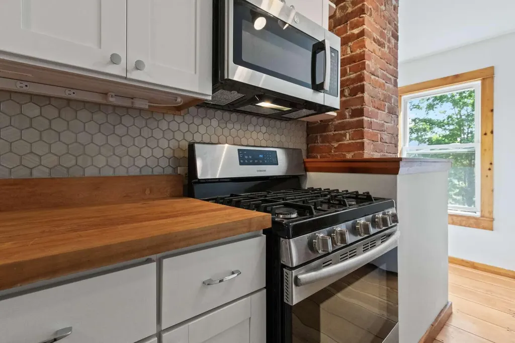 280 Concord Street W Portland ME 04103