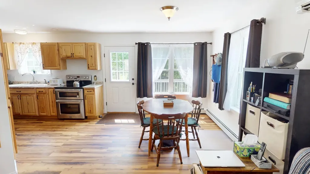 4360 Bennoch Road Alton ME 04468