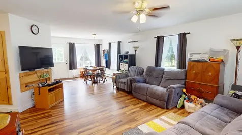 4360 Bennoch Road Alton ME 04468