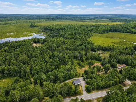 4360 Bennoch Road Alton ME 04468