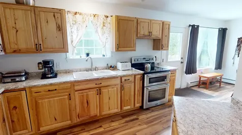 4360 Bennoch Road Alton ME 04468