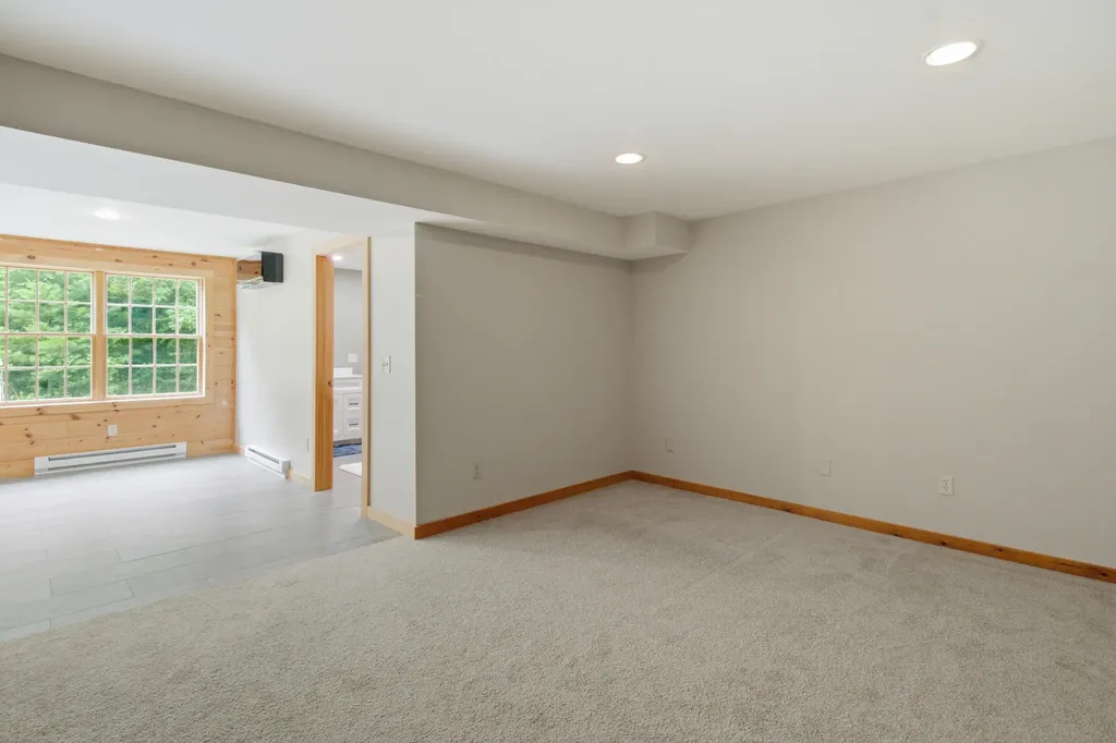 59 Glenwood Hill Road Brunswick ME 04011