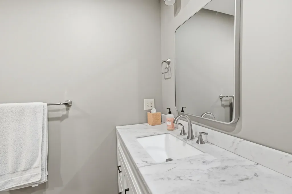 59 Glenwood Hill Road Brunswick ME 04011