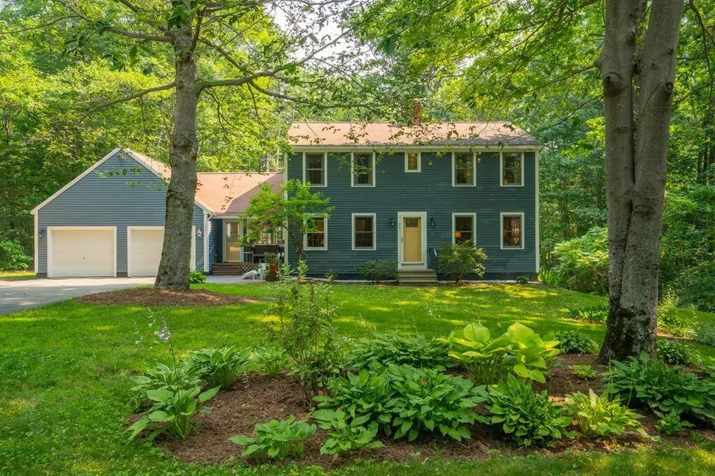 22 Wildridge Road Standish ME 04084