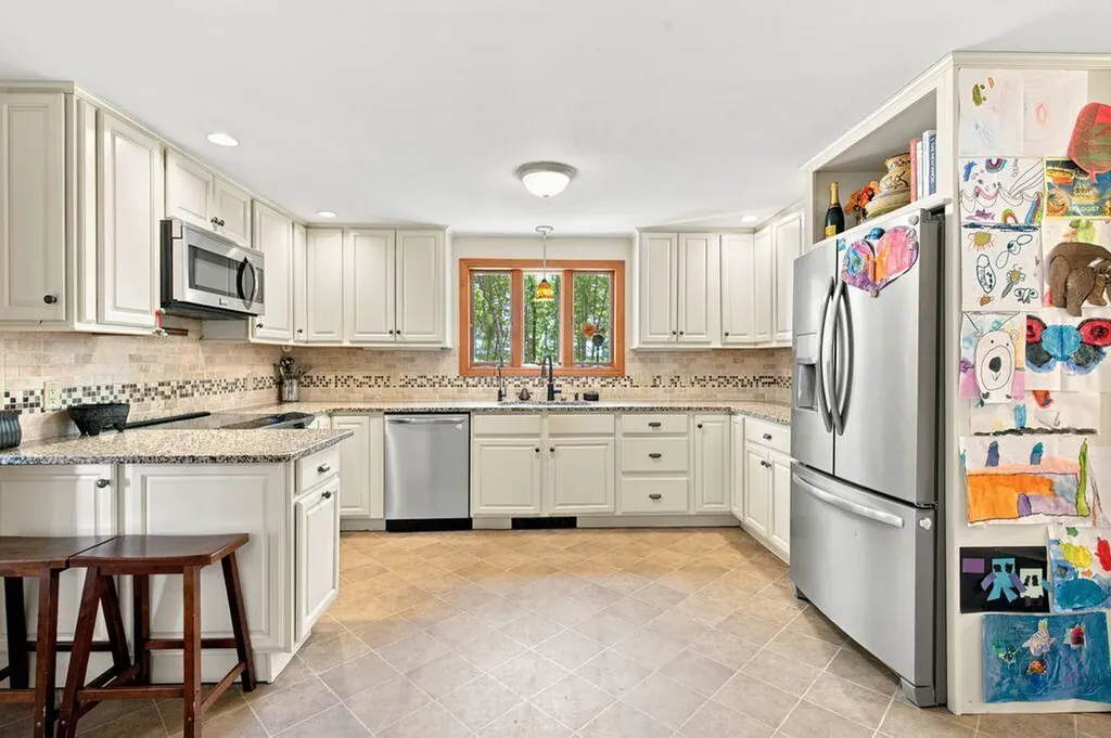 22 Wildridge Road Standish ME 04084