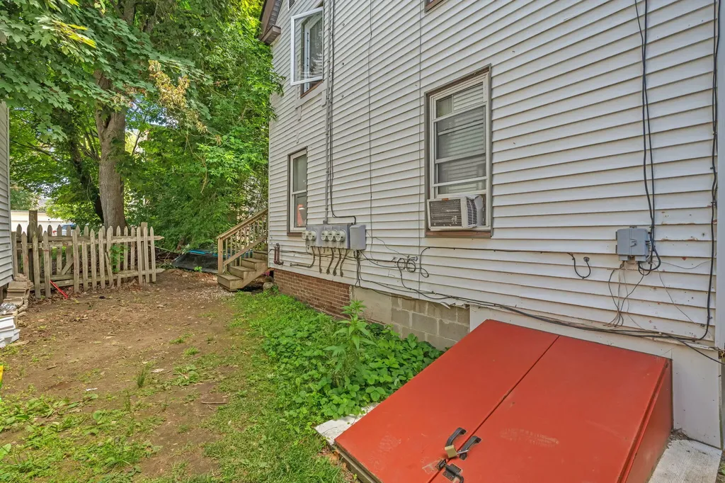 3 Washington Street Place Augusta ME 04330