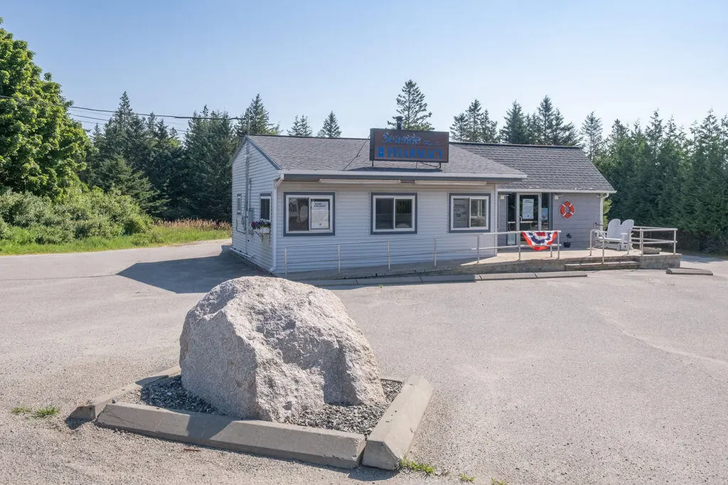 59 School Street Stonington ME 04681