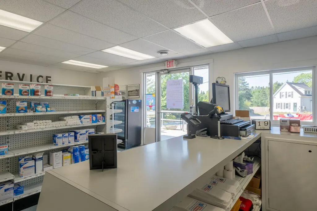 59 School Street Stonington ME 04681