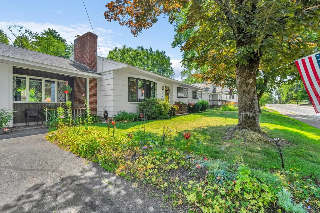 373 Bridge Street Westbrook ME 04092