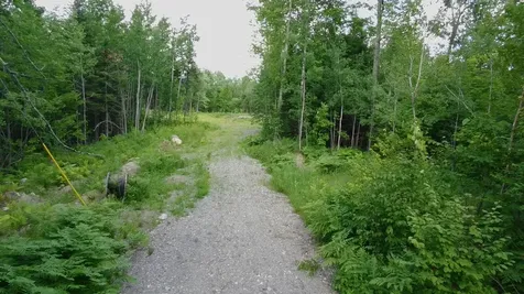 38 Monument Road Abbot ME 04406