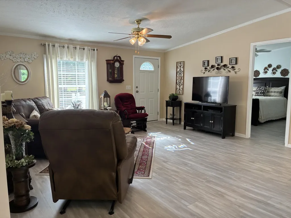 1 Karen Street Palmyra ME 04965