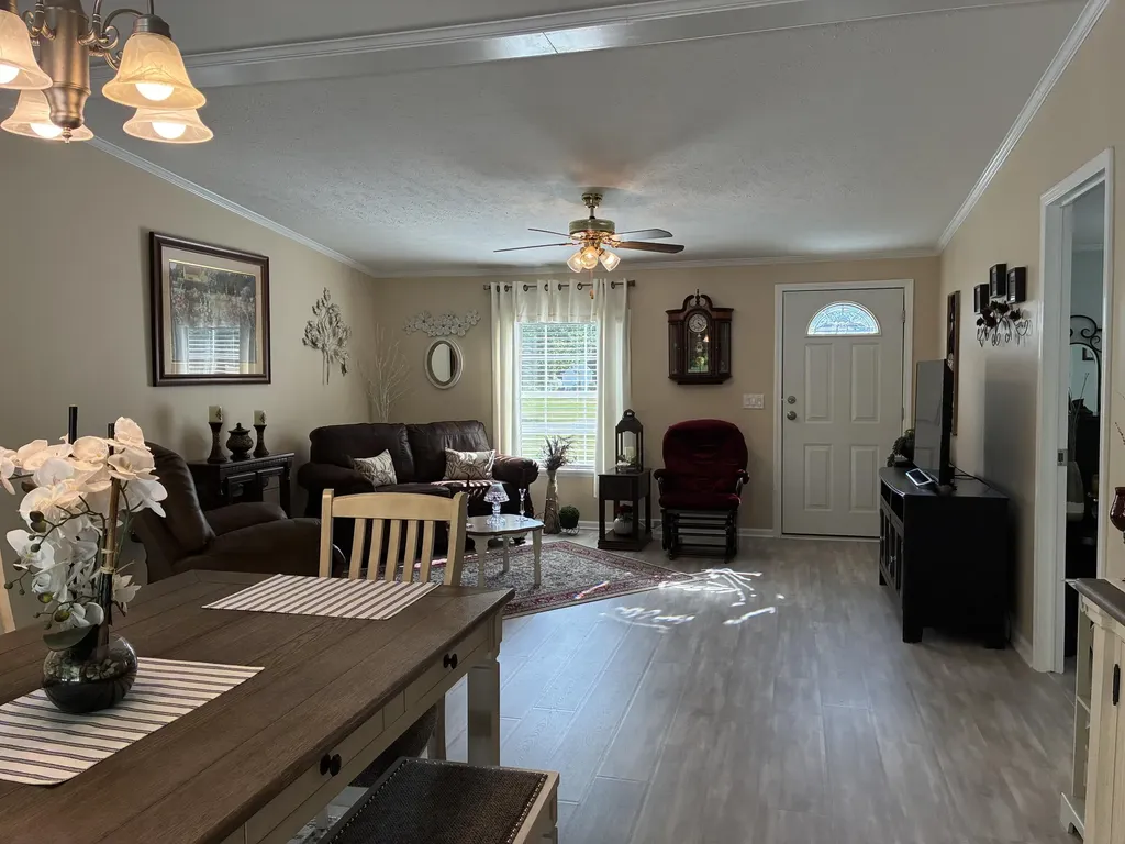 1 Karen Street Palmyra ME 04965