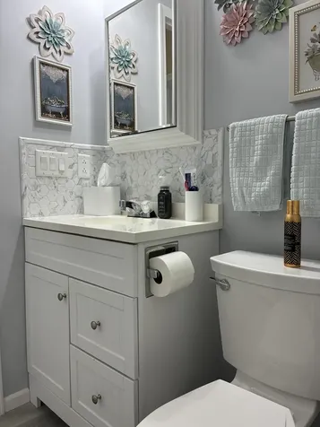 1 Karen Street Palmyra ME 04965