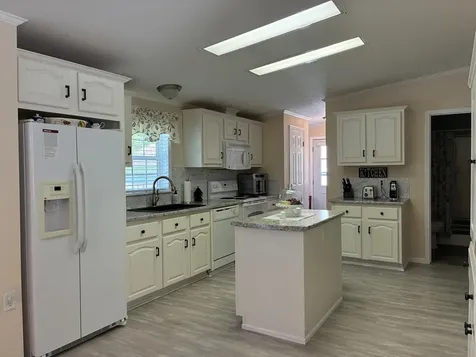 1 Karen Street Palmyra ME 04965