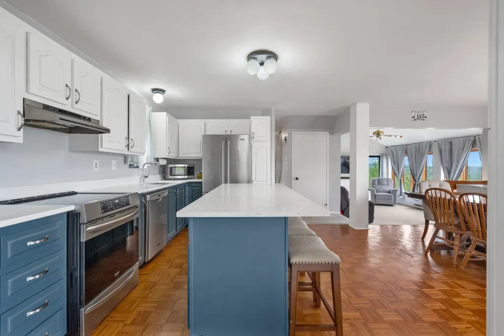29 Valley Lane Sebago ME 04029