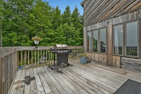 29 Valley Lane Sebago ME 04029