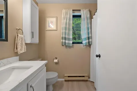 29 Valley Lane Sebago ME 04029