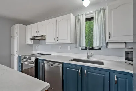 29 Valley Lane Sebago ME 04029