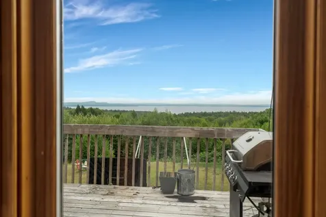 29 Valley Lane Sebago ME 04029