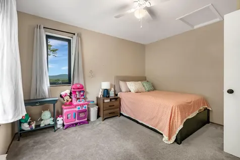 29 Valley Lane Sebago ME 04029