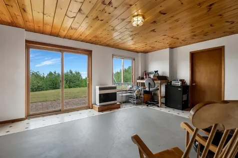 29 Valley Lane Sebago ME 04029