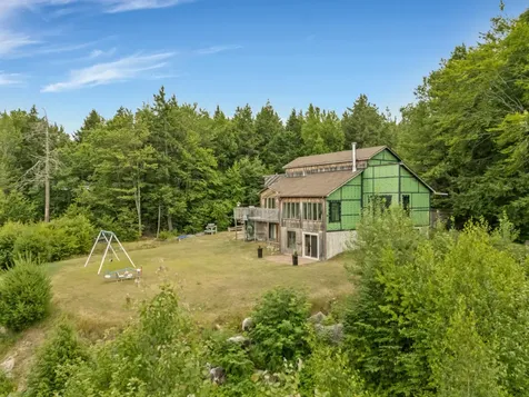 29 Valley Lane Sebago ME 04029