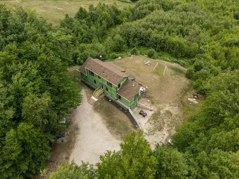 29 Valley Lane Sebago ME 04029