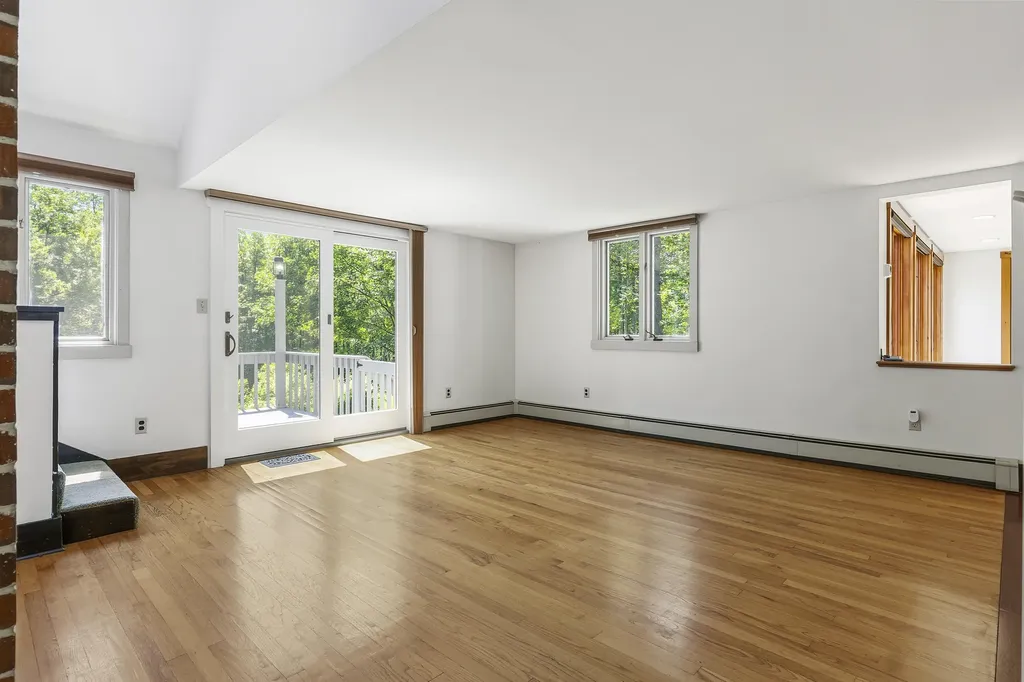 73 Langdon Road Wiscasset ME 04578