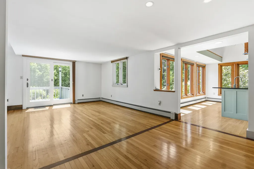 73 Langdon Road Wiscasset ME 04578