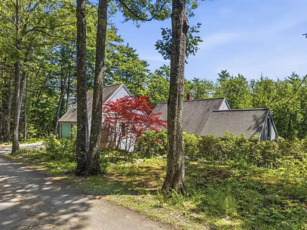 73 Langdon Road Wiscasset ME 04578