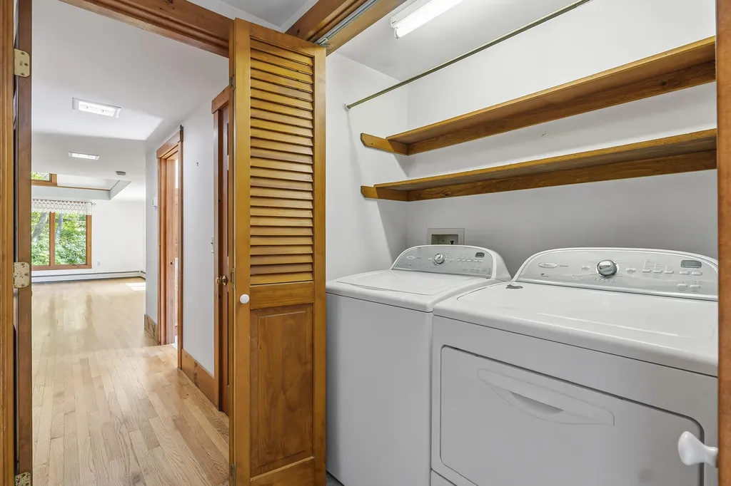 73 Langdon Road Wiscasset ME 04578