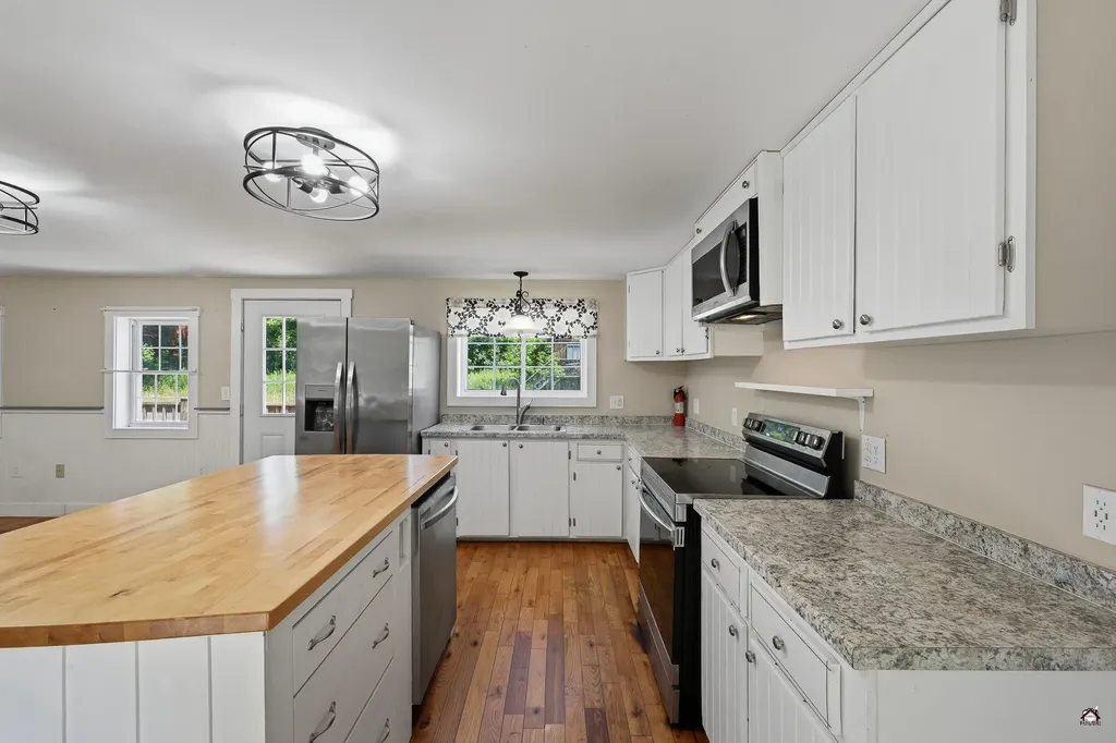 856 Augusta Road Rome ME 04963