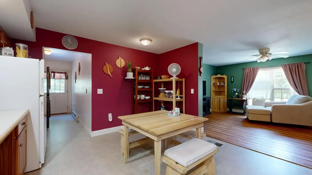 93 Hall Lane Appleton ME 04862