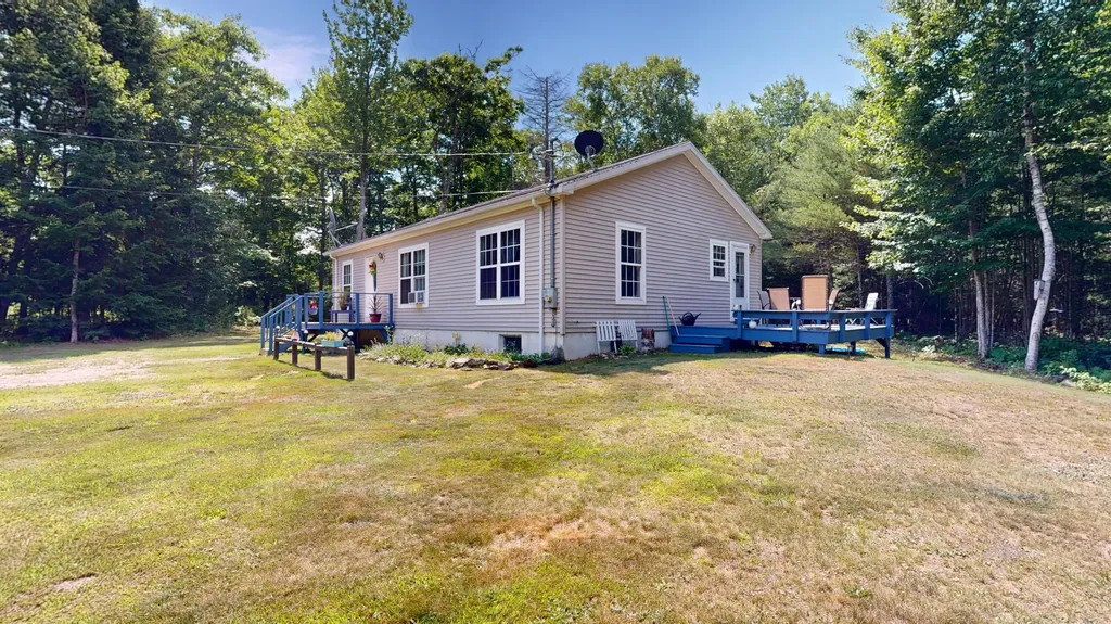 93 Hall Lane Appleton ME 04862