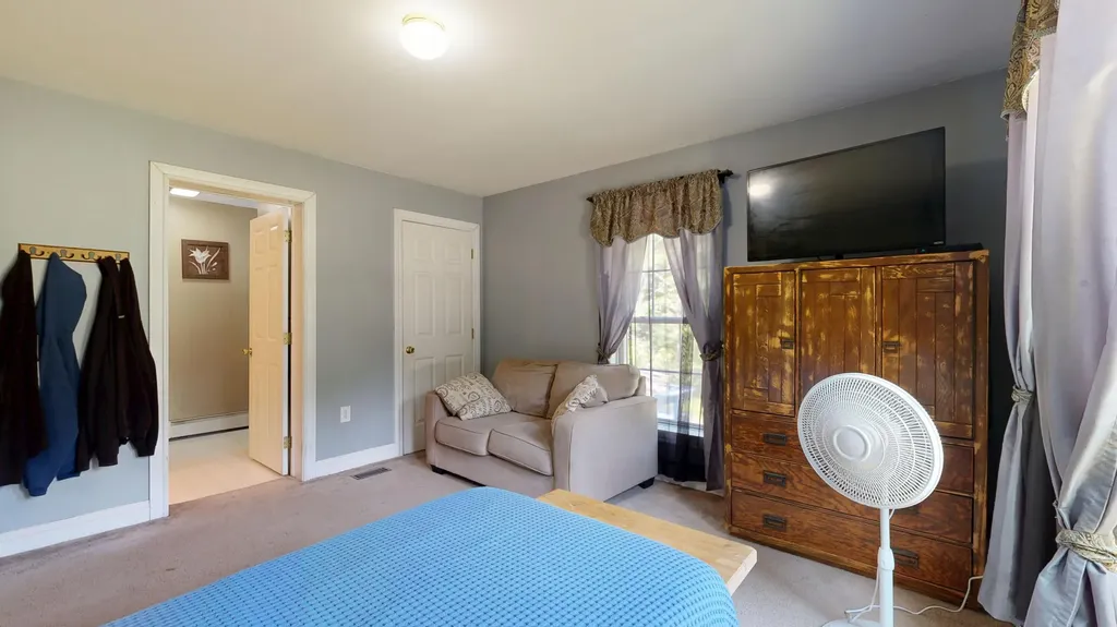 93 Hall Lane Appleton ME 04862