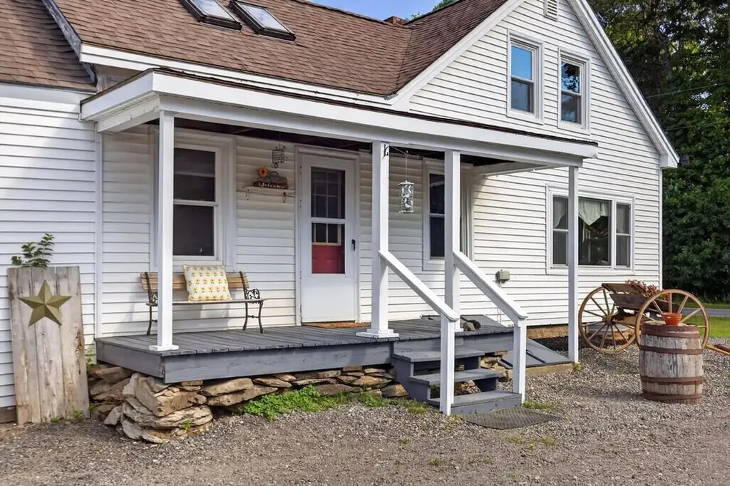 4368 Union Street Levant ME 04456