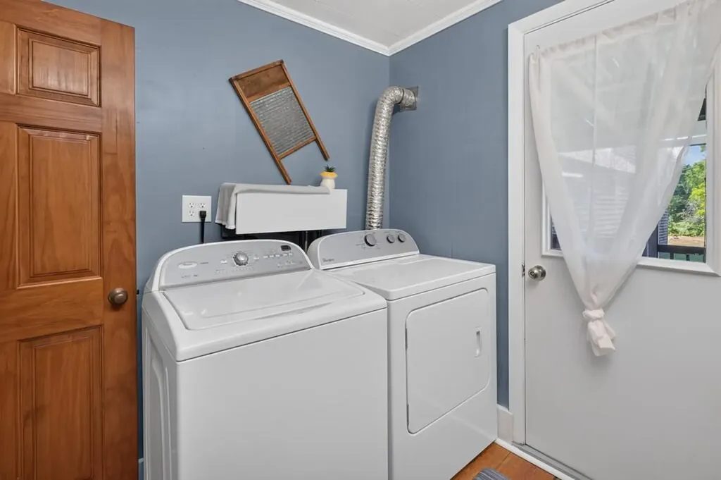 4368 Union Street Levant ME 04456