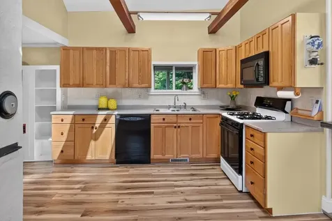 4368 Union Street Levant ME 04456