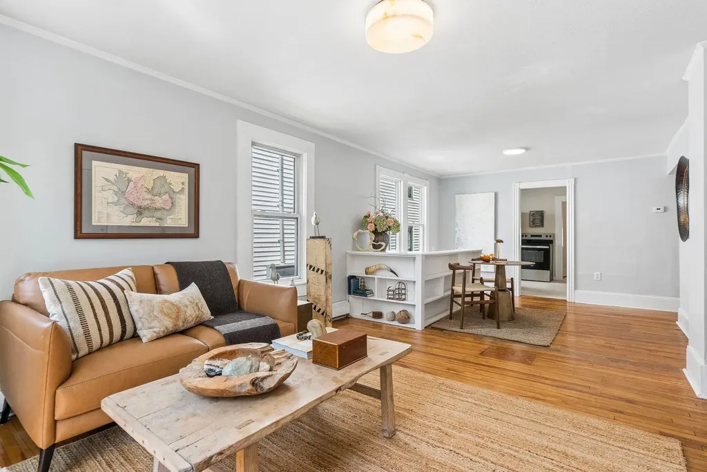 17 Boynton Street Portland ME 04102