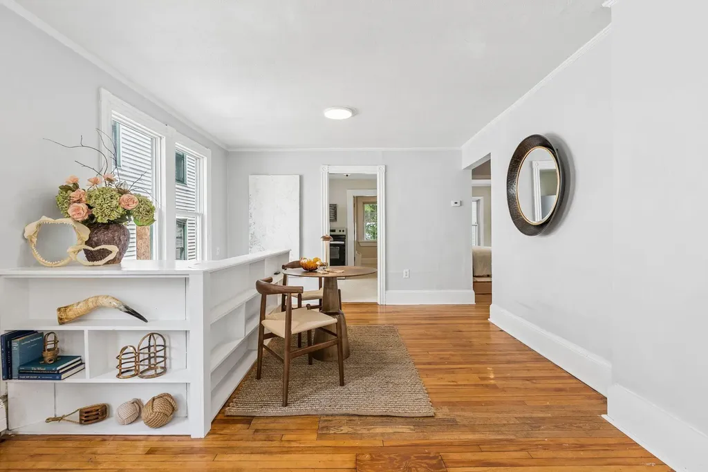 17 Boynton Street Portland ME 04102